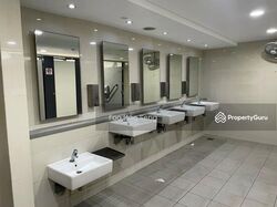 Queensway Tower / Queensway Shopping Centre (D3), Retail #446465481